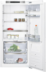 Refrigerador integrable Siemens KI41FADE0 iQ700, 138 kWh al año, 187L, hyperFresh Premium 0°, iluminación LED, superCooling, bisagra plana