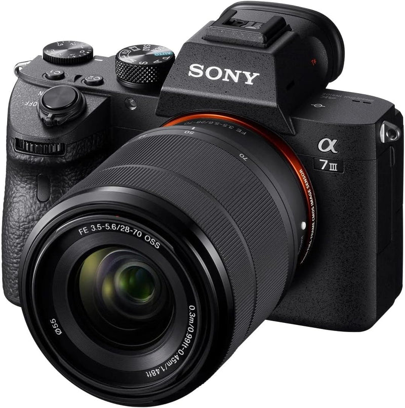 Alpha 7 III | Cámara digital sin espejo de fotograma completo con kit de objetivo zoom FE 28-70mm f/3.5-5.6 OSS (AF de 0,02s, estabilización interna de 5 ejes, 4K HLG, batería de alta capacidad)