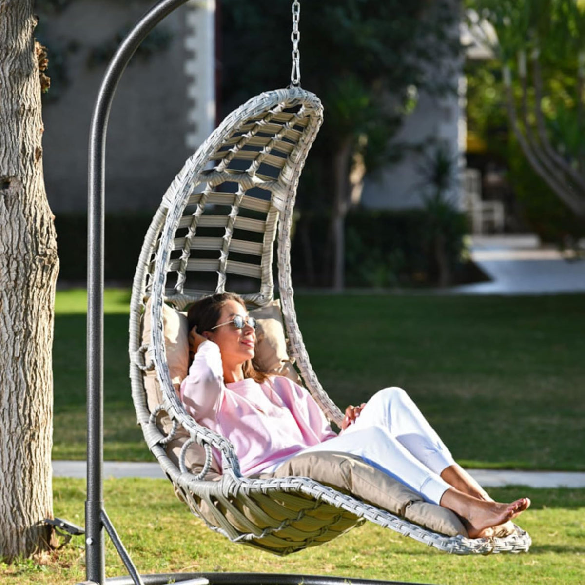 Sillón colgante con soporte y cojines, tejido a mano, silla colgante de ratán, hamaca, cesta colgante, muebles de jardín, muebles de balcón, columpio colgante Bodrum (blanco)