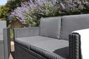 Set de salón de jardín de 4 piezas Allibert by Keter Monaco, grafito/gris, con cojines de asiento y respaldo, de plástico, aspecto de ratán plano