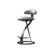 Taburete de bar de cuero beige elegante con estructura de metal dorado de lujo